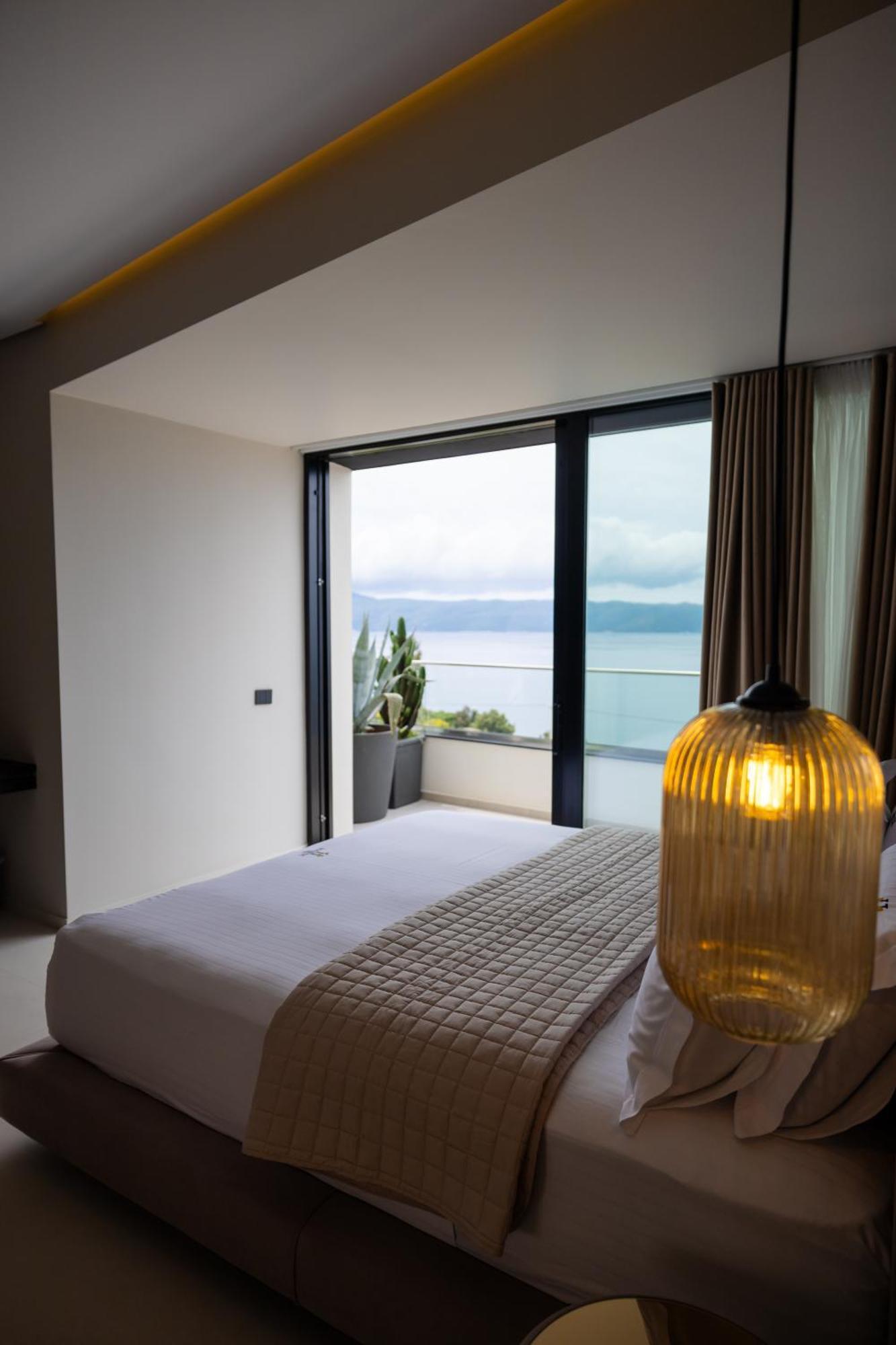 Hotel Majestic Radhimë Eksteriør billede